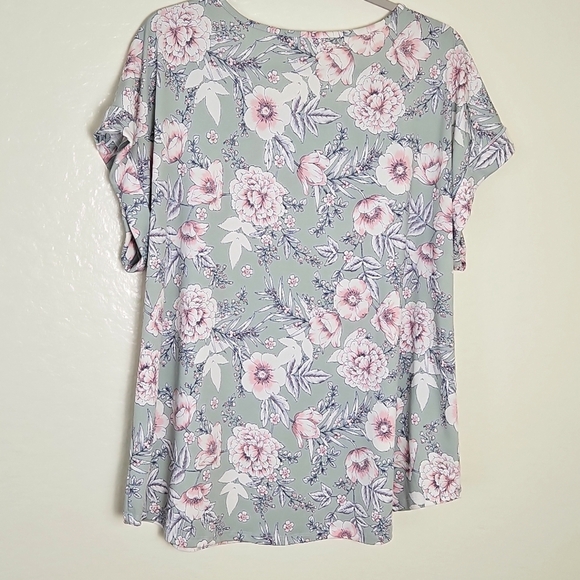 AUW Floral Print Blouse in Soft Green and Pink - Picture 4 of 4